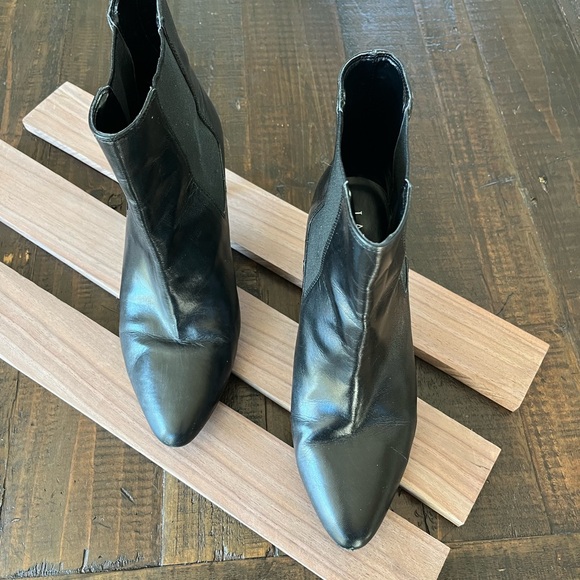 Ralph Lauren leather boots - Picture 3 of 9